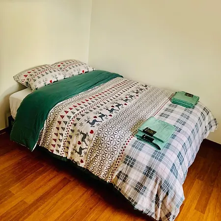 Maison 4 Avec Jardin Wifi בונדופלה